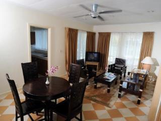 Residence Desa Lagoon Resort بورت ديكسون المظهر الخارجي الصورة